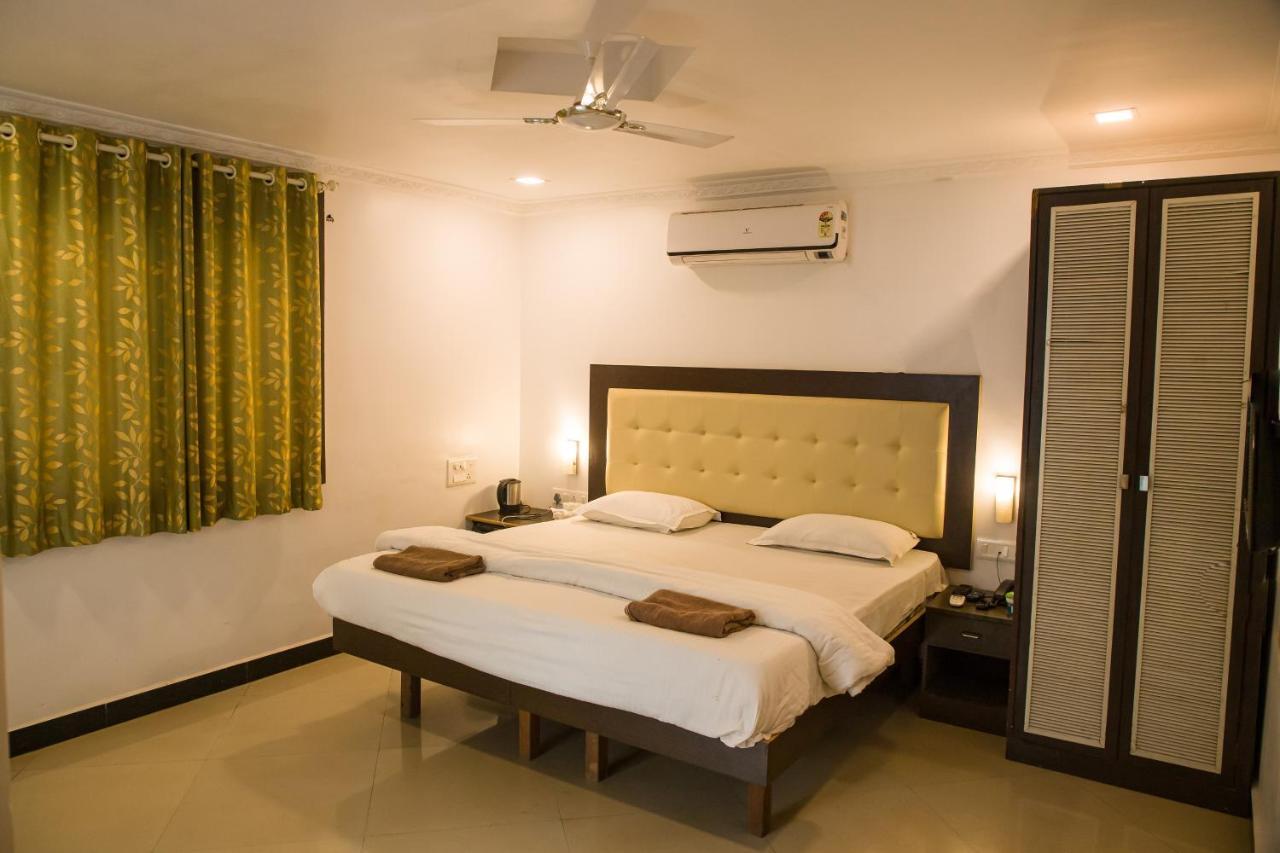 Sanidhya Beach Resort Alībāg Eksteriør bilde