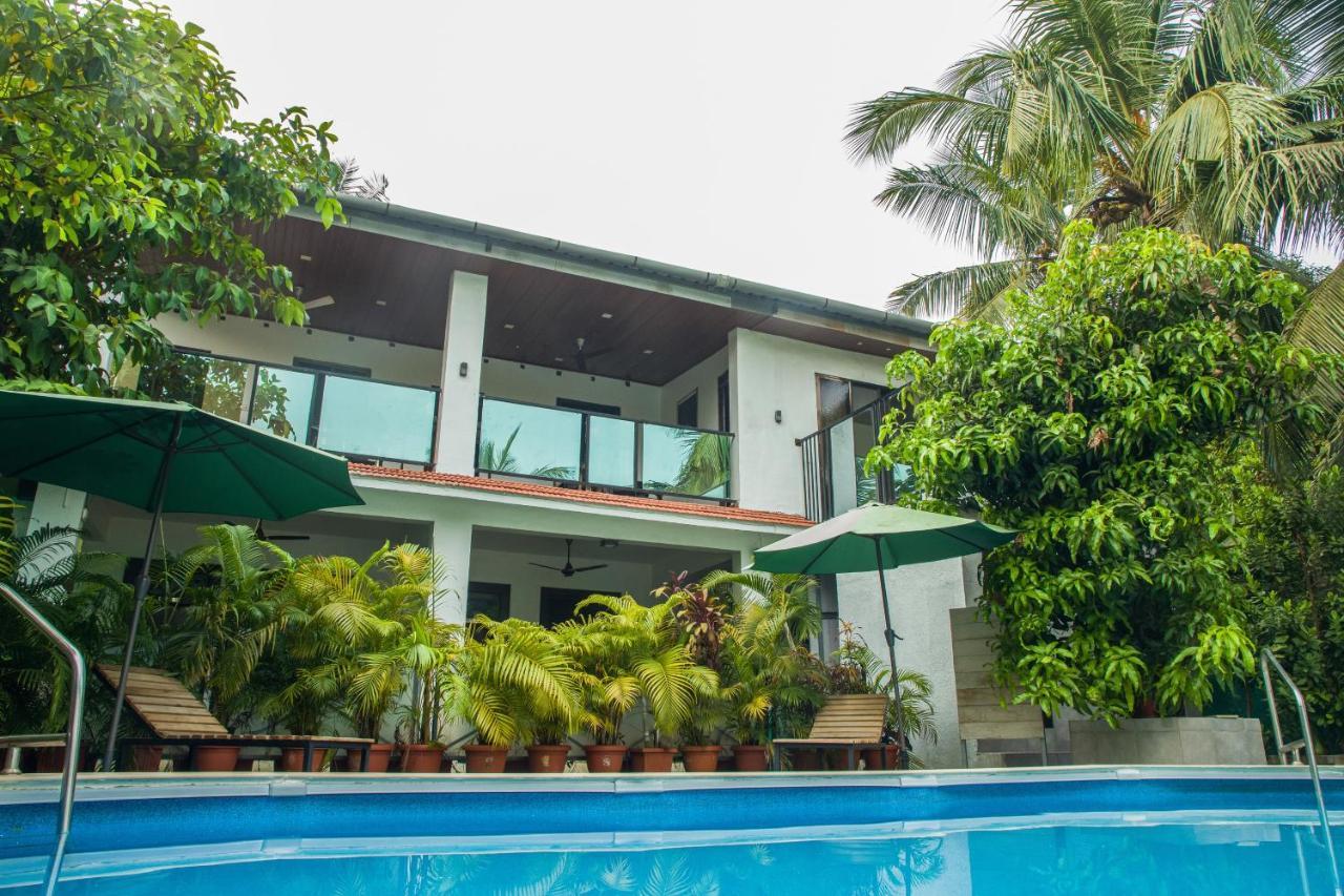 Sanidhya Beach Resort Alībāg Eksteriør bilde