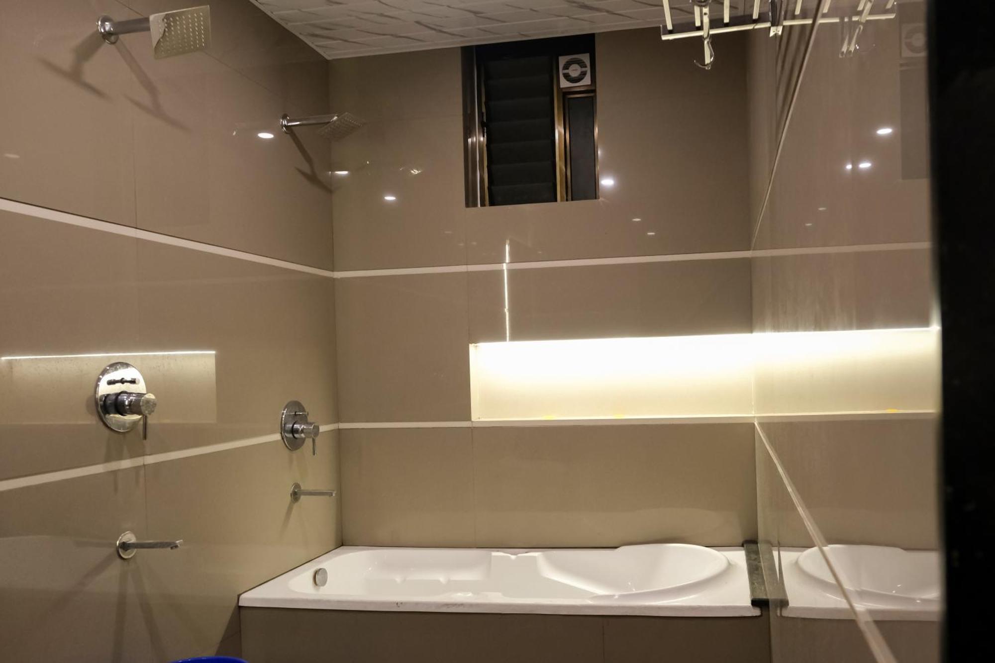 Sanidhya Beach Resort Alībāg Eksteriør bilde